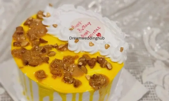 LUSCIOUS CAKES by SANJU